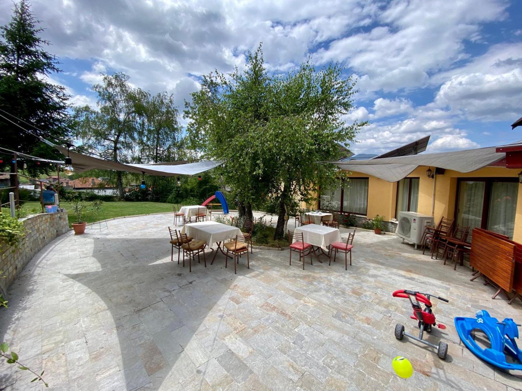 Boryka Family Hotel Asikoria ภายนอก รูปภาพ
